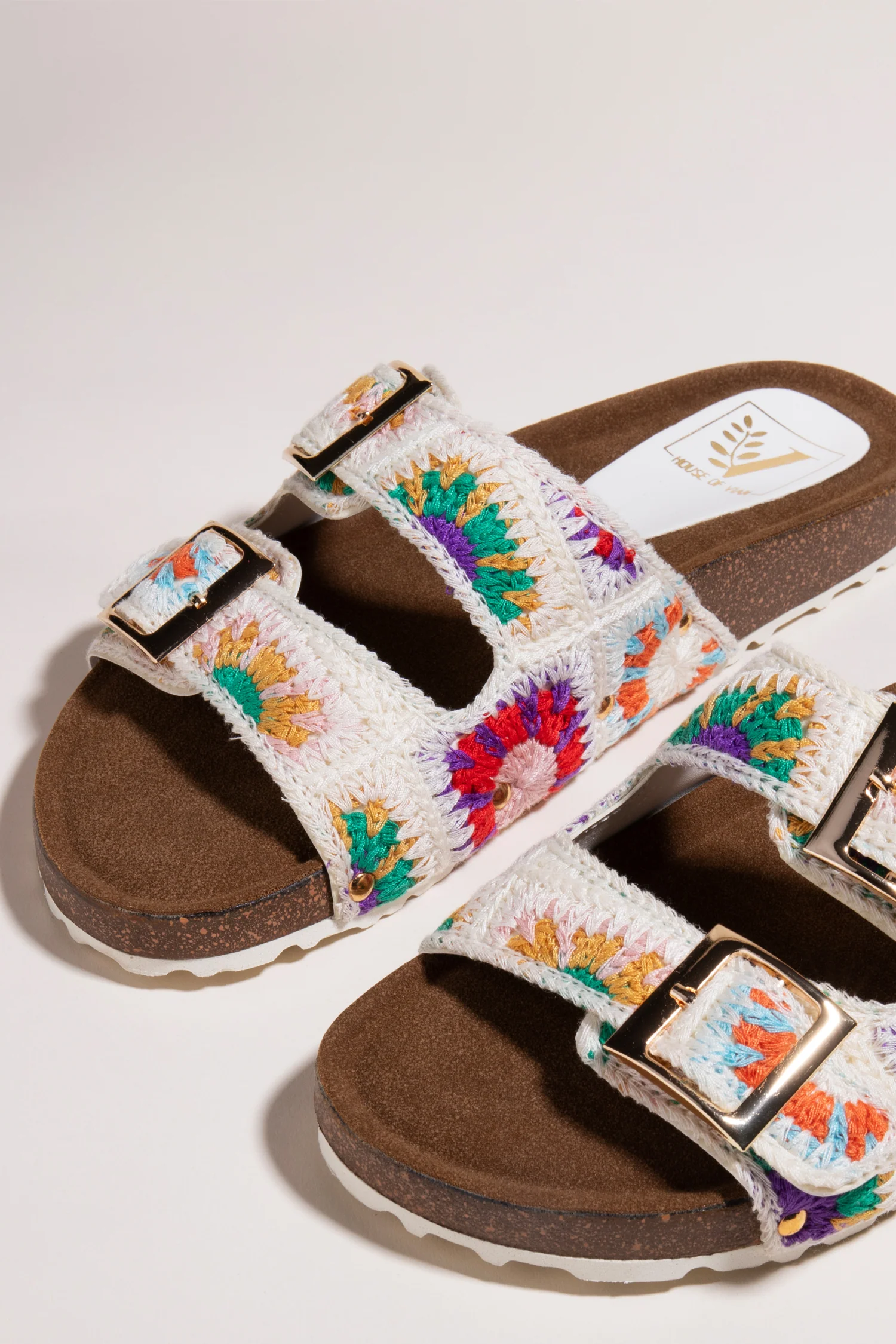 Beach Breeze White Flats - Image 4