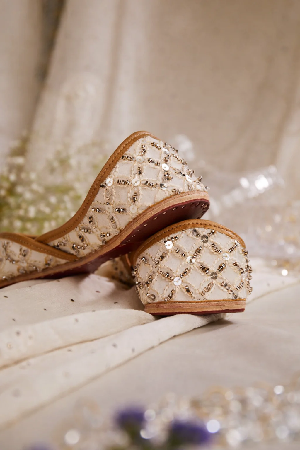 Chaashni Juttis - Image 2