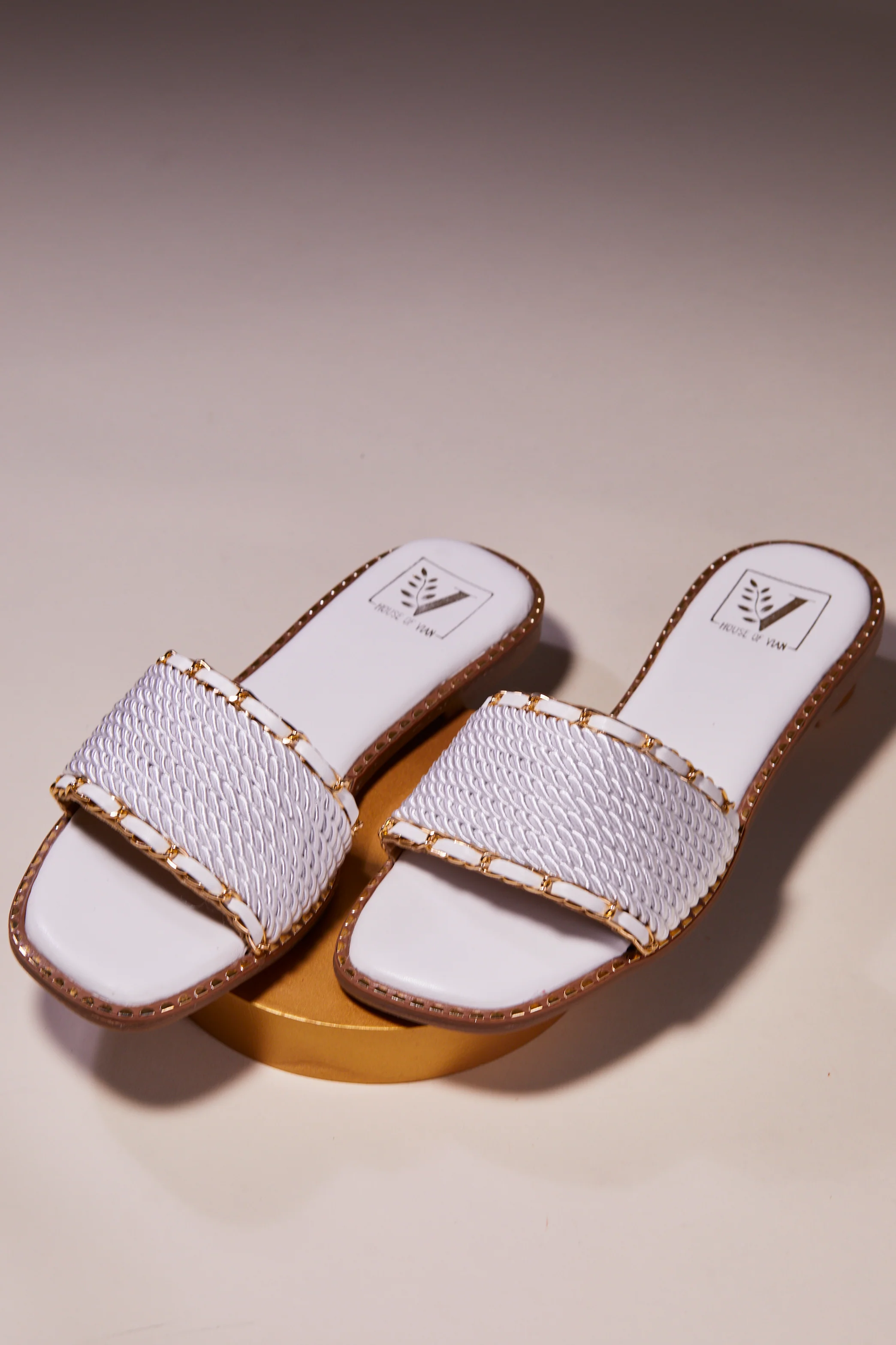 Delilah White Flats - Image 4