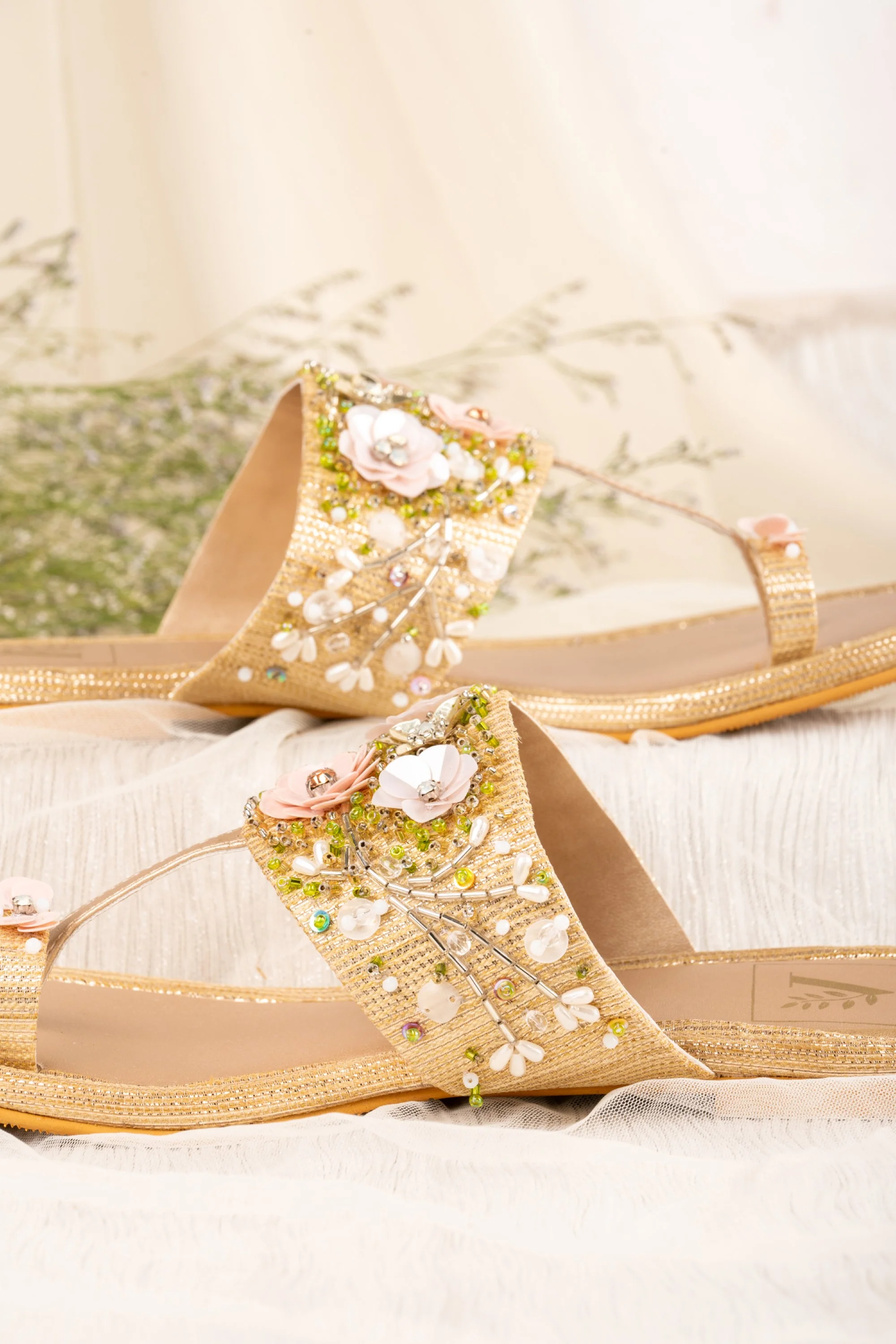 Firdaus Kolhapuris & Clutch Combo - Image 6