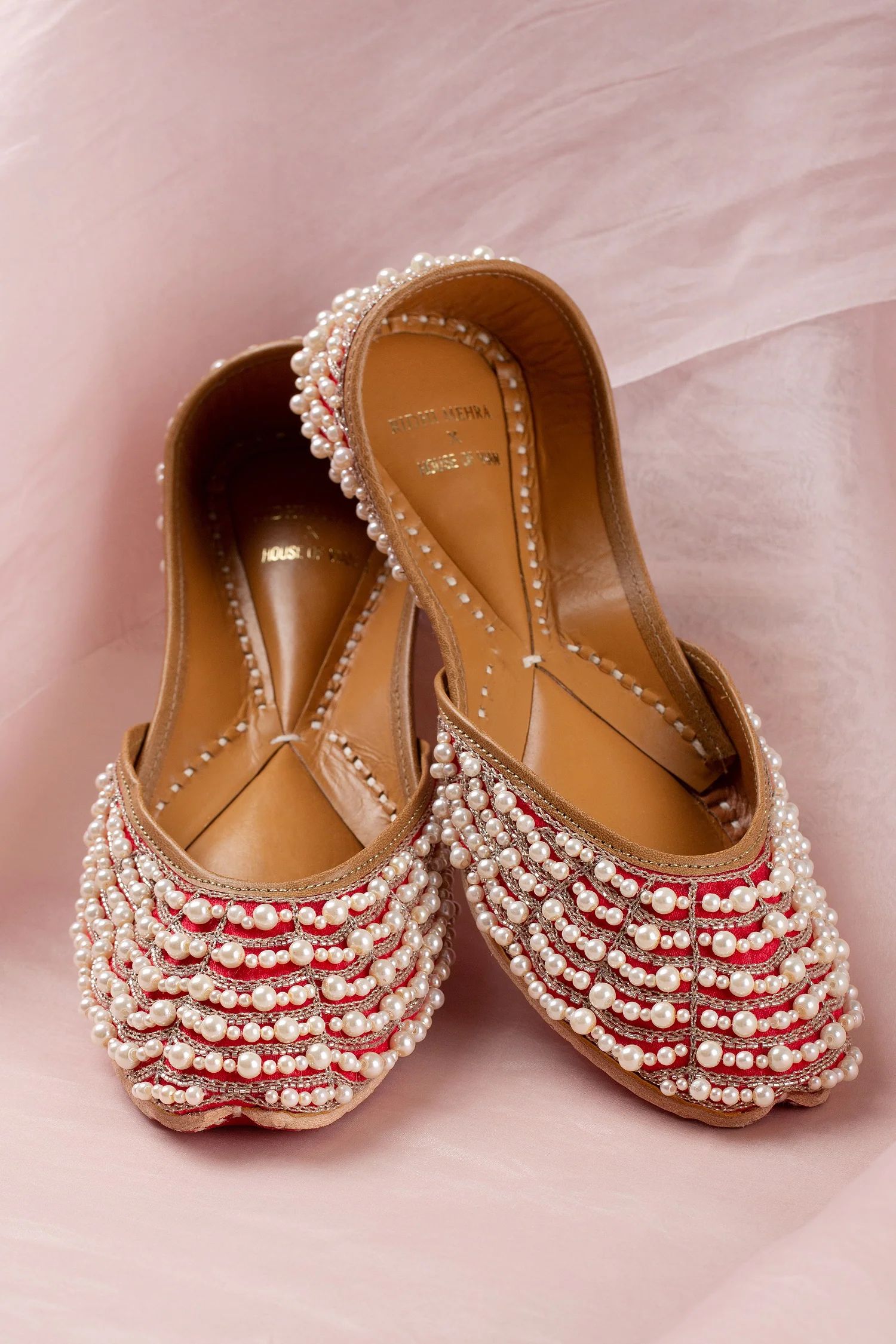 Isa Red Juttis (RM x Vian) - Image 3