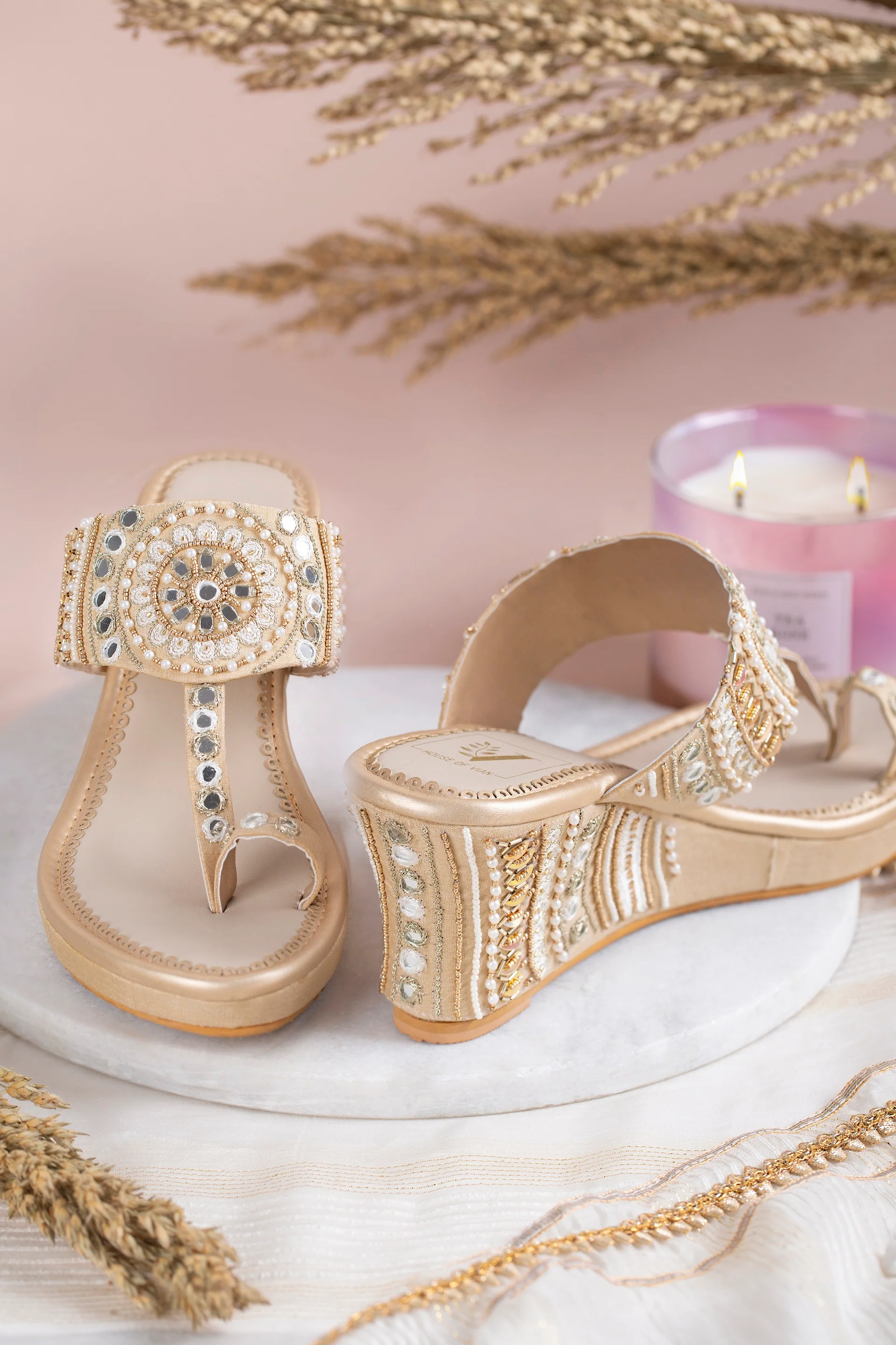 Jharokha Wedges - Image 3