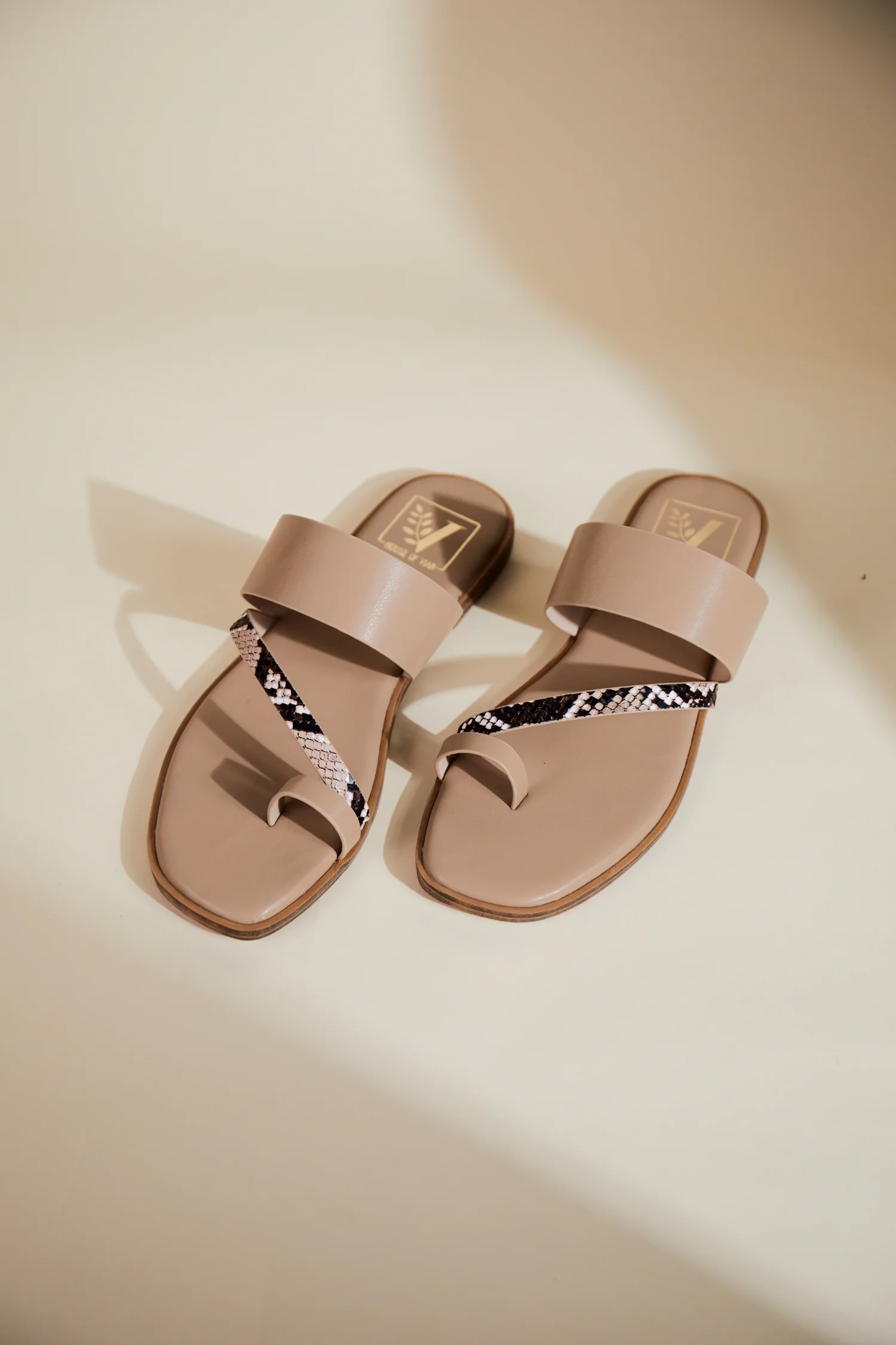 Medusa Beige Flats - Image 4