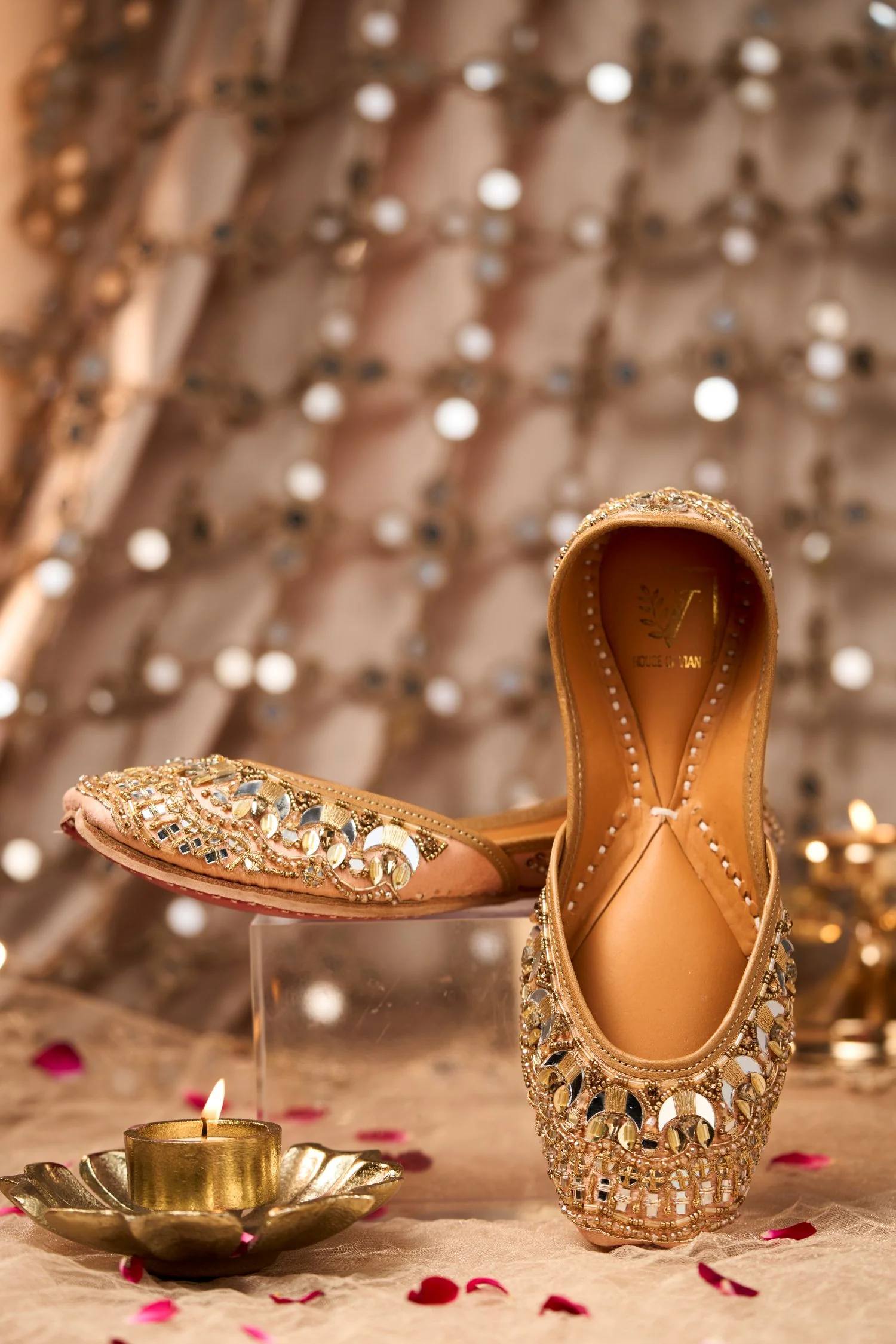 Mehfil Juttis - Image 4