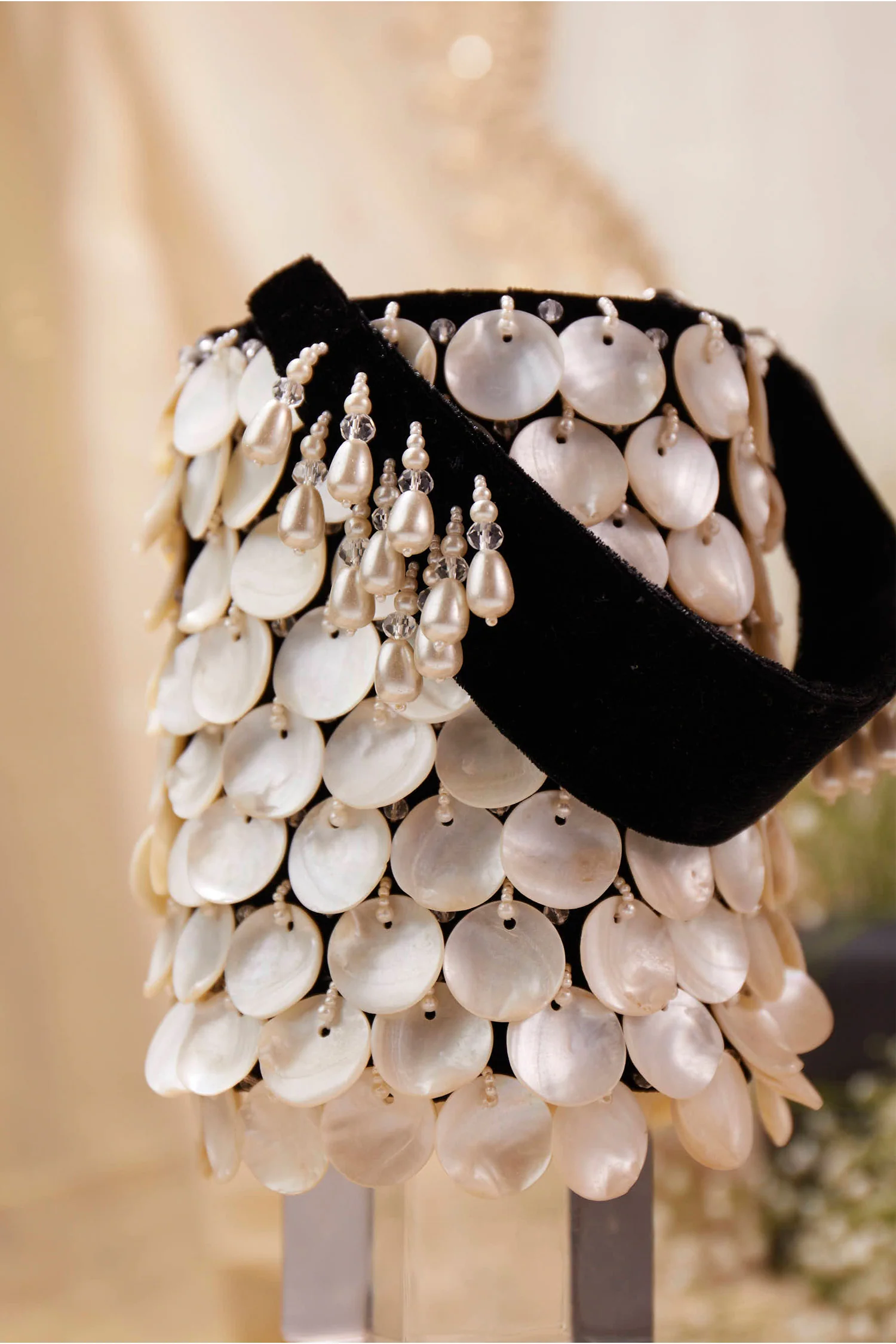 Oyster Black Potli - Image 4
