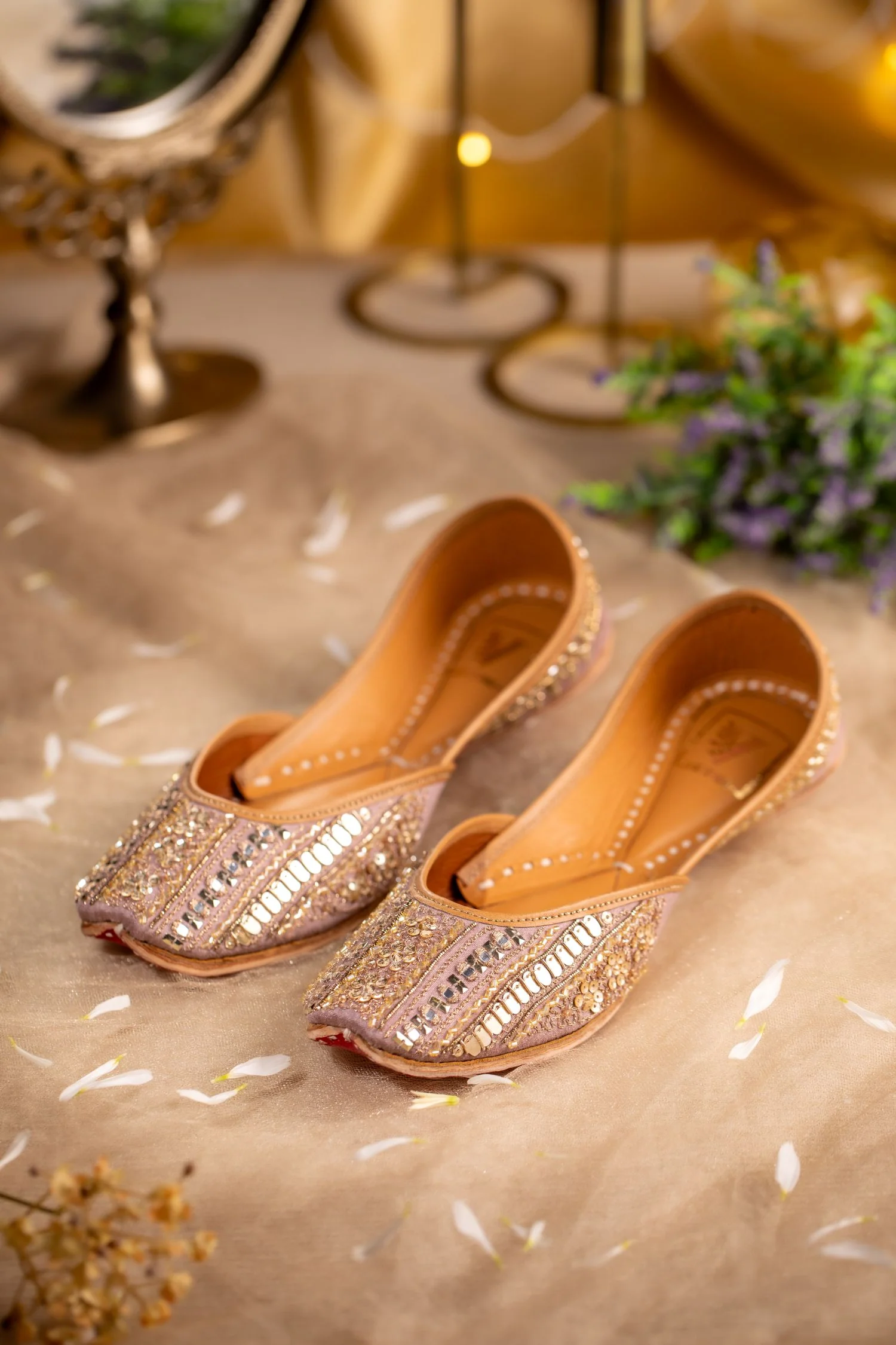 Qurbat Juttis - Image 3