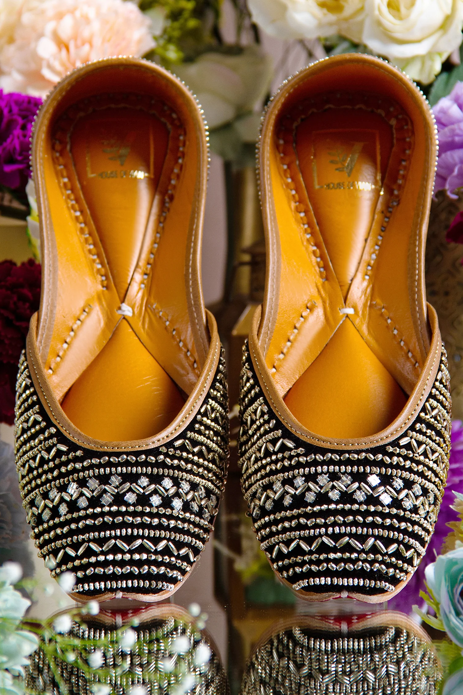 Saanjh Juttis - Image 2