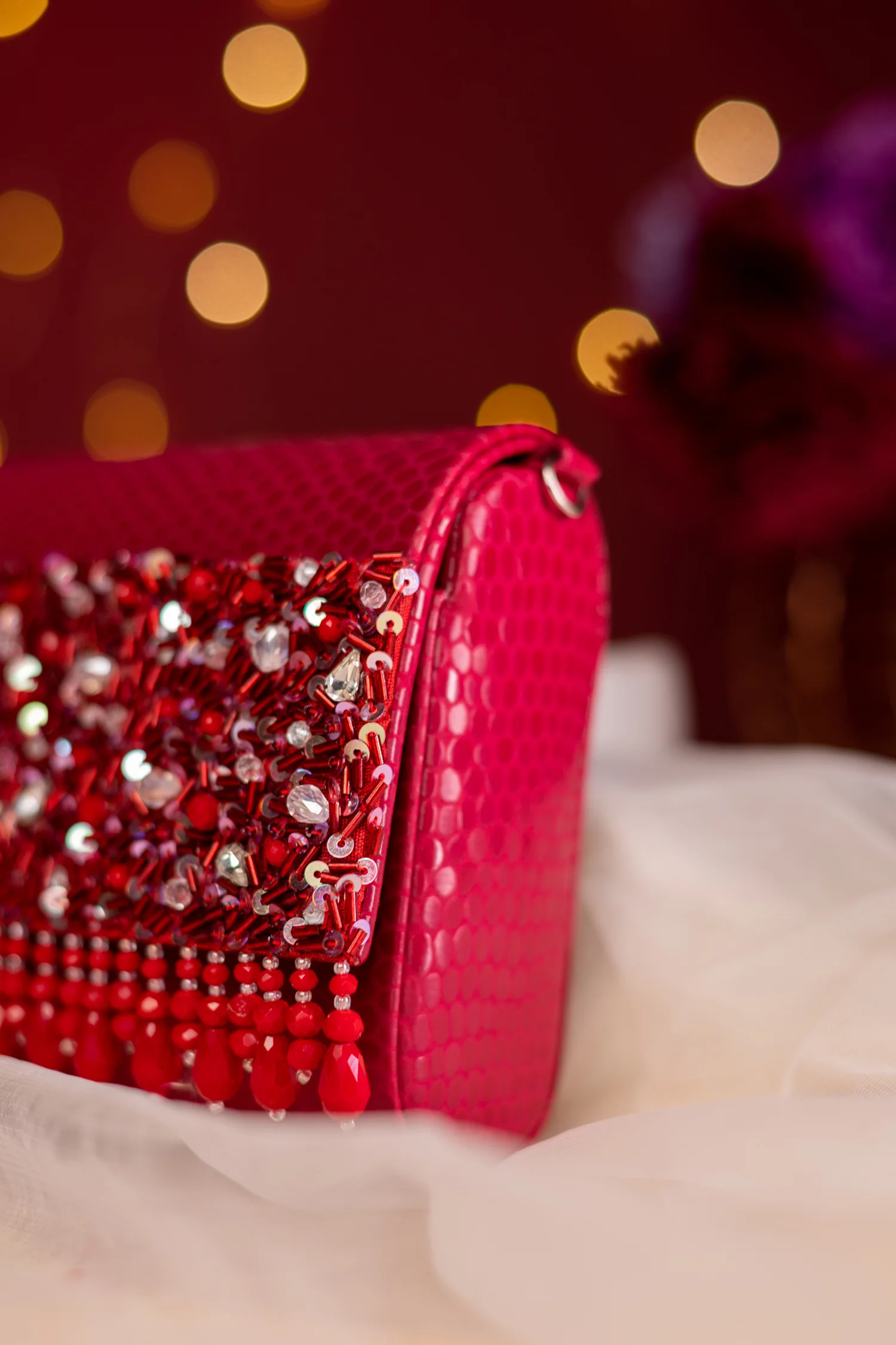 Scarlet Rose Handheld Clutch - Image 5