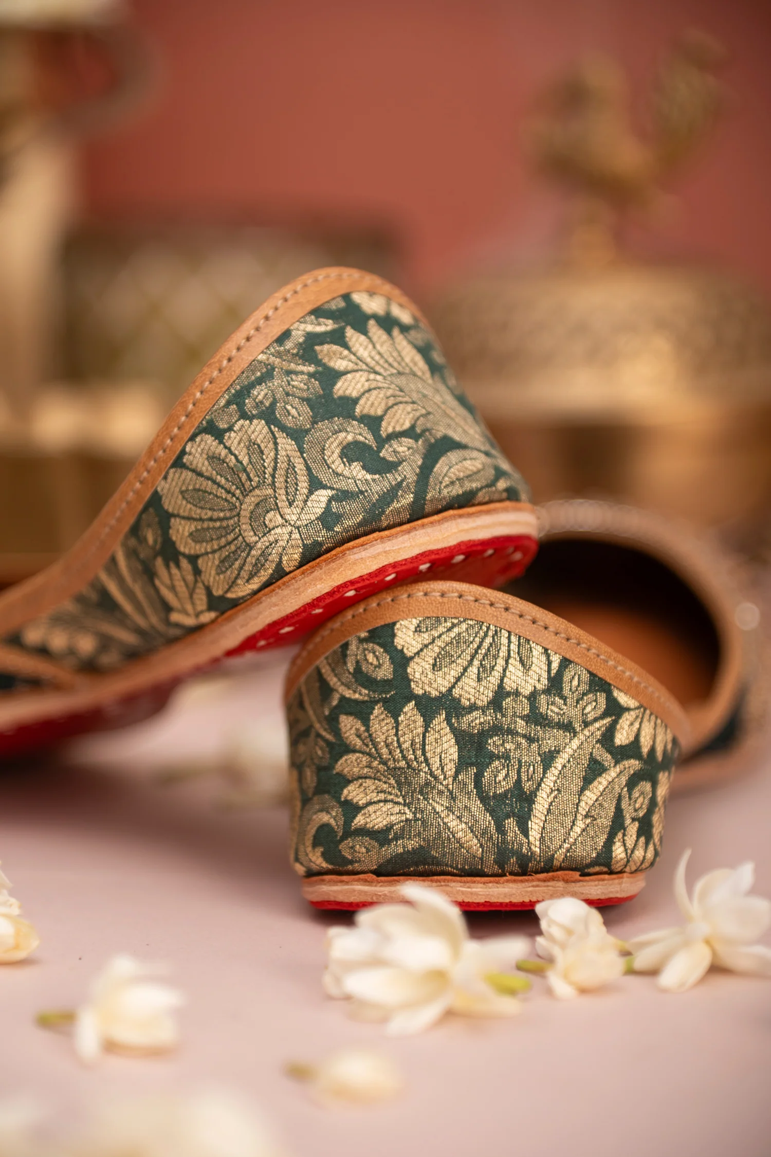 Zahra Juttis - Image 4
